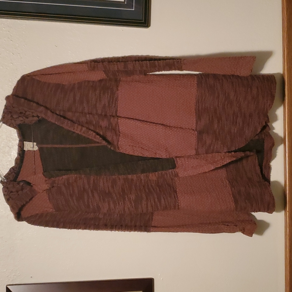 Gimmicks hooded cardigan sweater